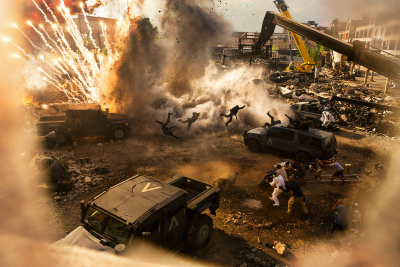 Illustration for article titled Everything We Learned on the Explosion-Filled Set of Transformers: The Last Knight